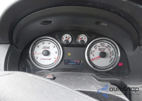 2011 Ford Focus Se z USA, uszkodzony, nr VIN 1FAHP3FN1BW192747